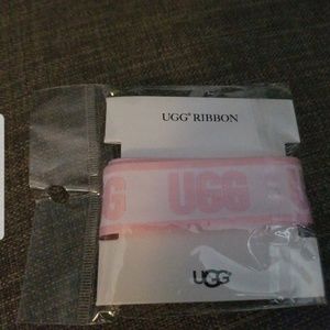 UGG Ribbons